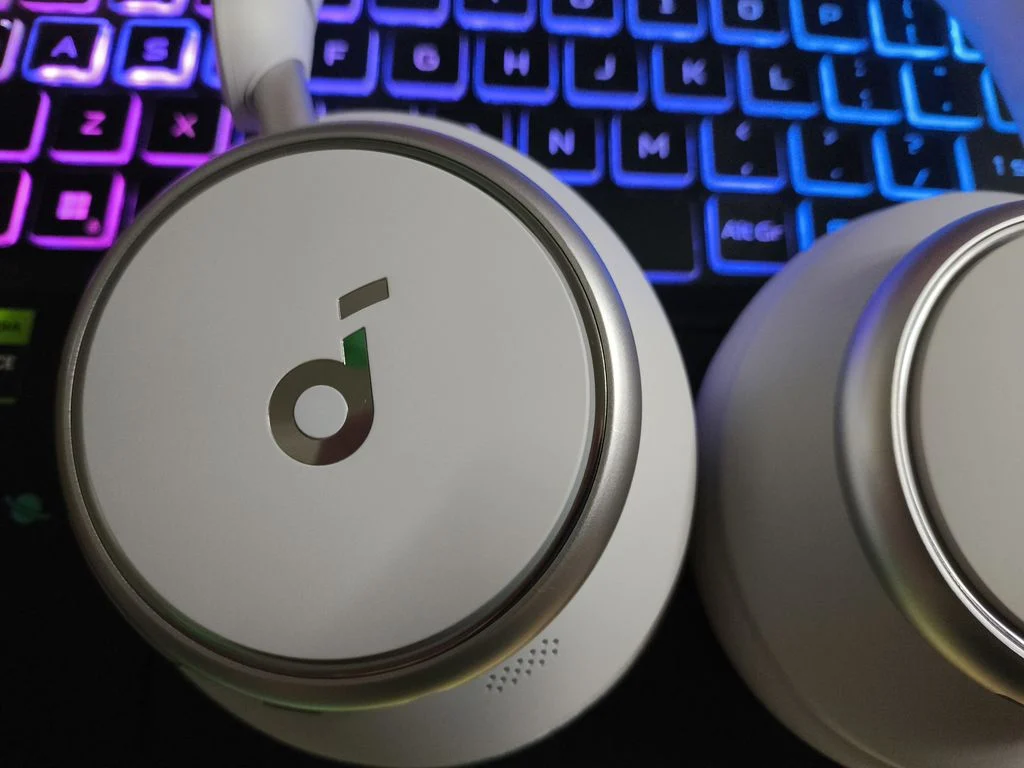 هدست بلوتوثی انکر مدل SoundCore Space Q45 - Image 10